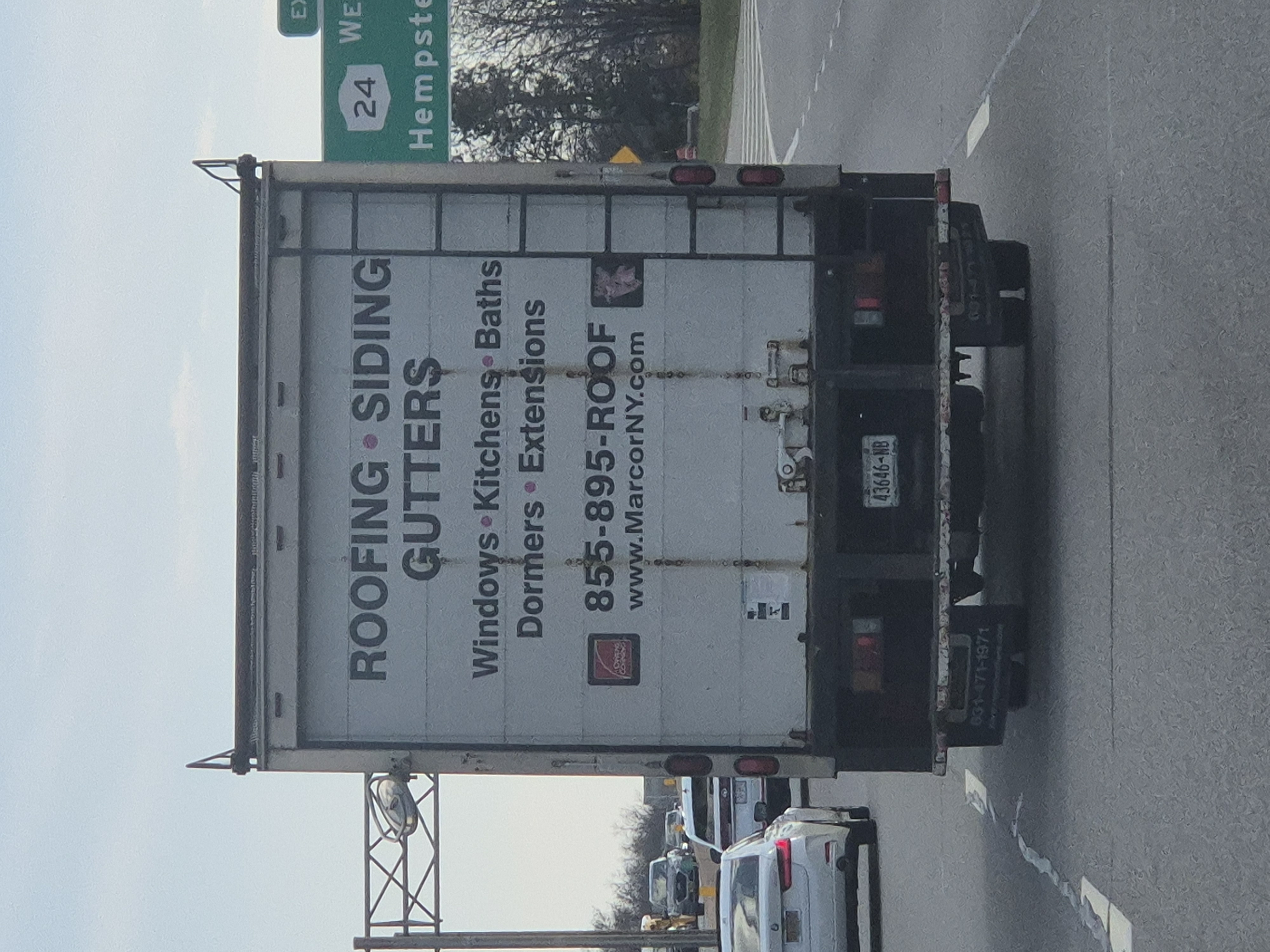 Marcor Construction logo