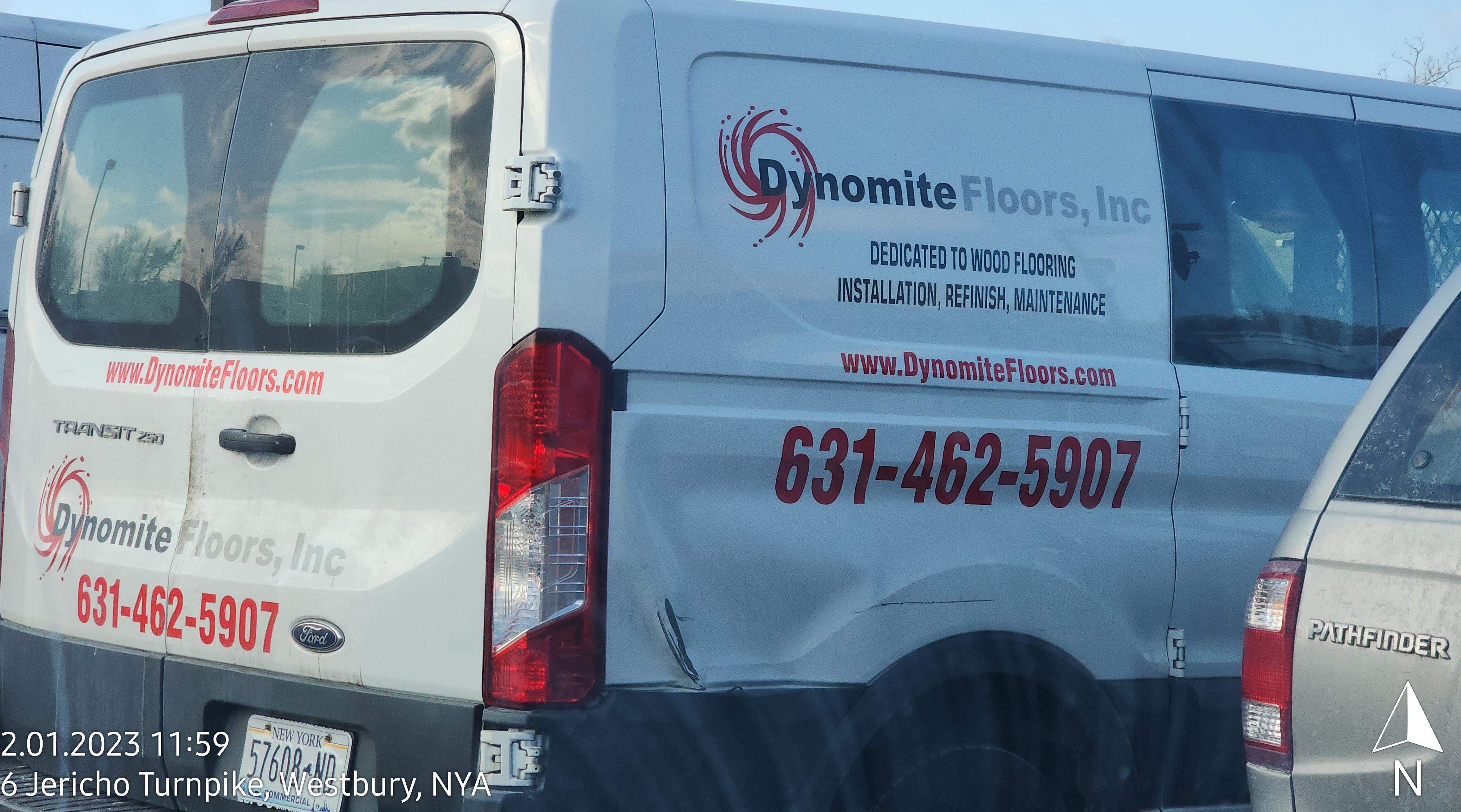 Dynomite Floors logo