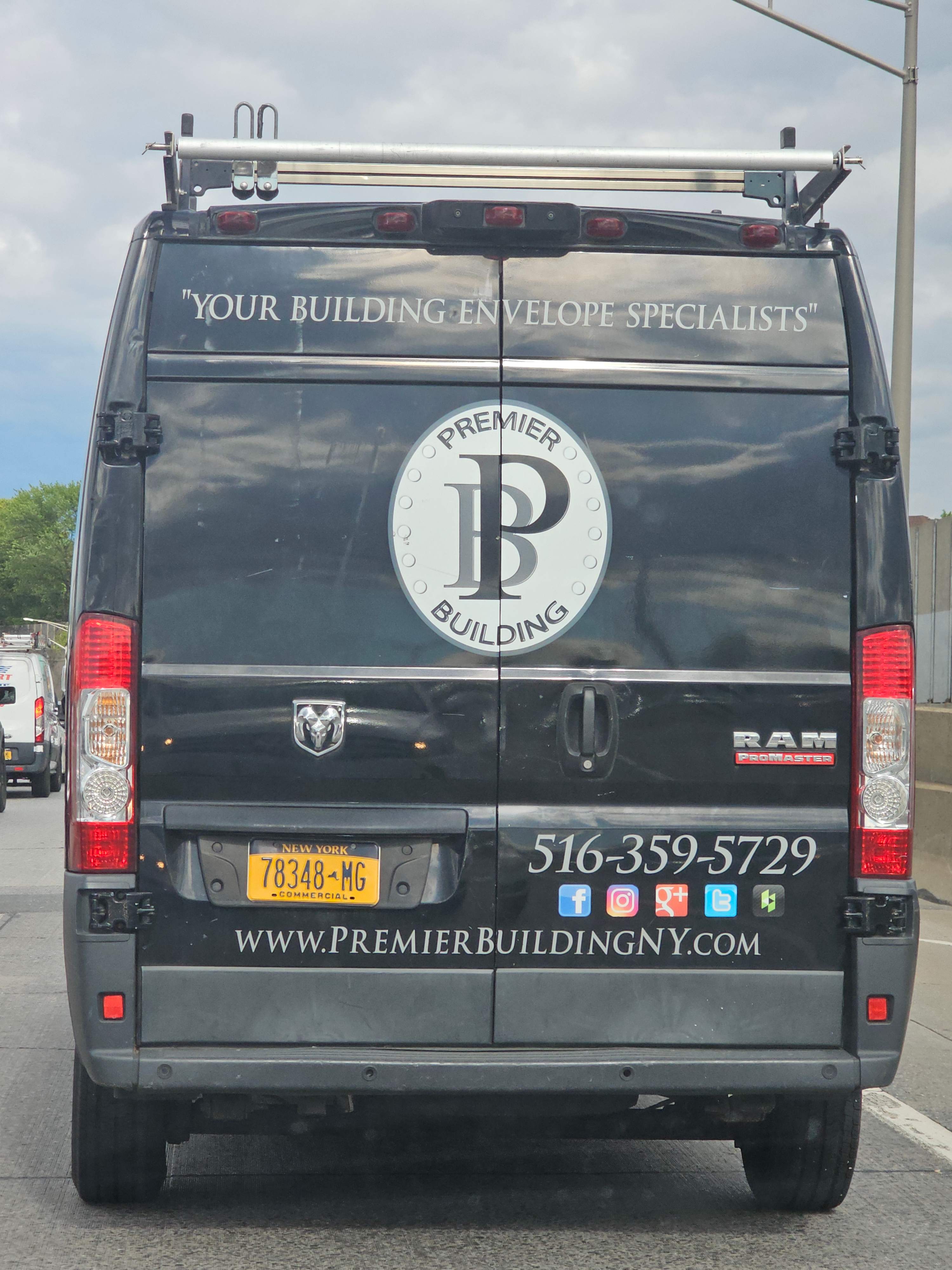 Premier Building & Renovations logo