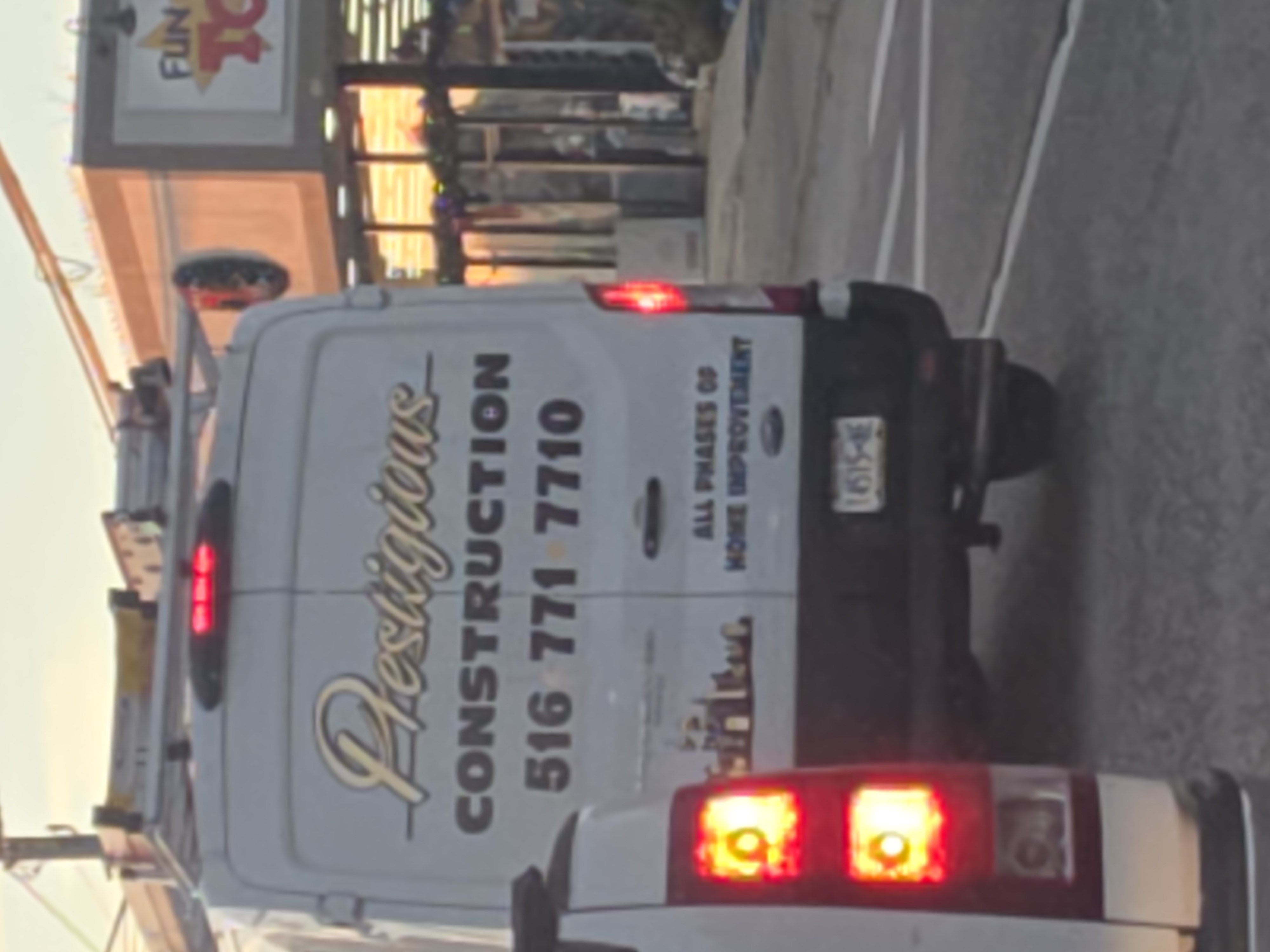 Prestigious Construction Inc. logo