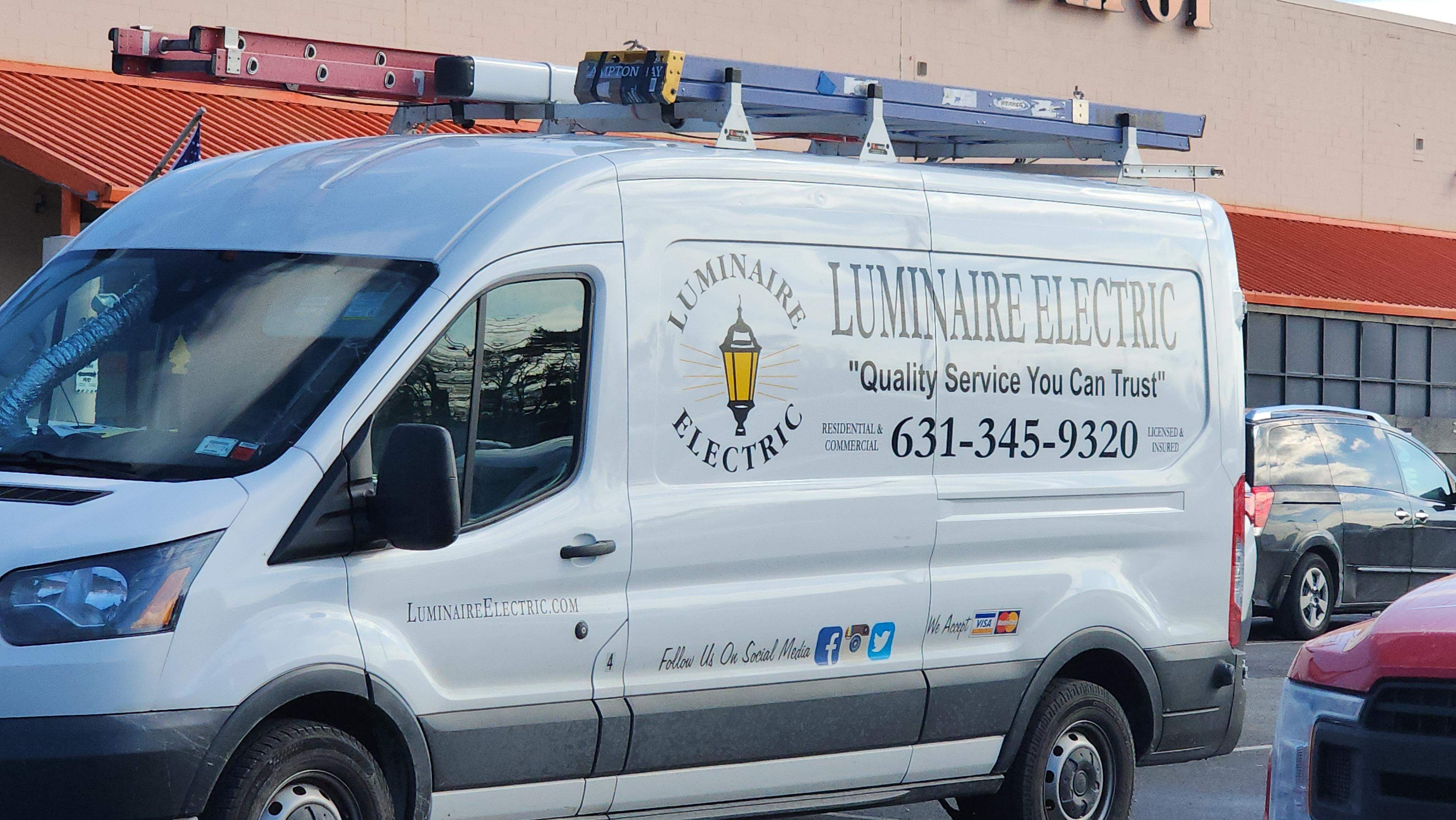 Luminaire Electric Corp. logo