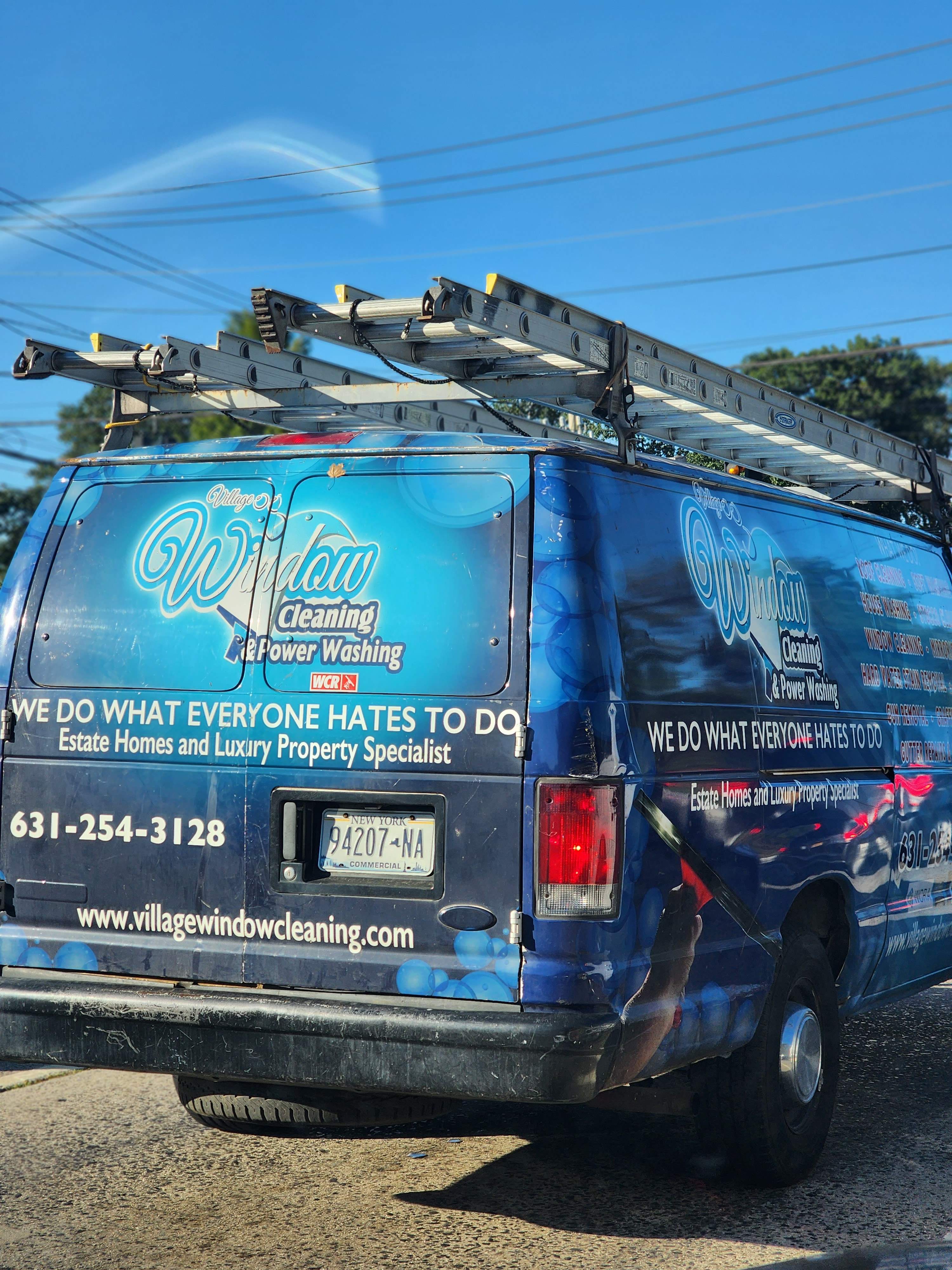 Gregory’s Window Cleaning & Power Washing logo